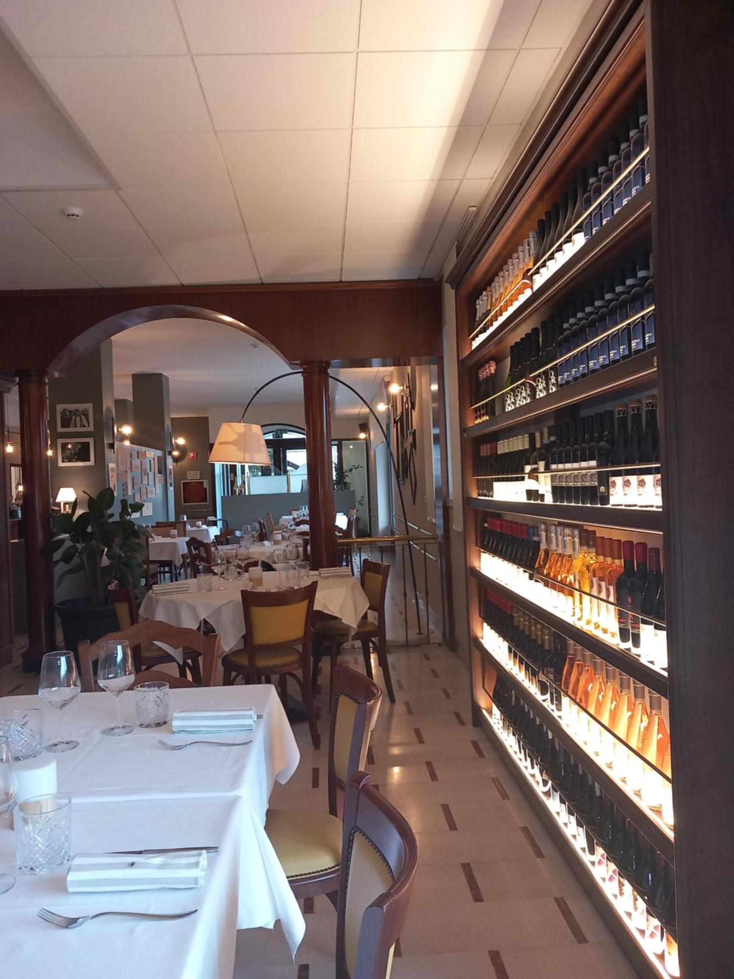 Brixellum Hotel Брешело Екстериор снимка